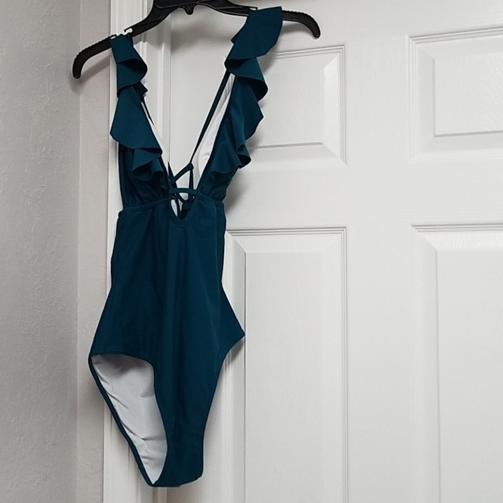 Cupshe one piece swimsuit